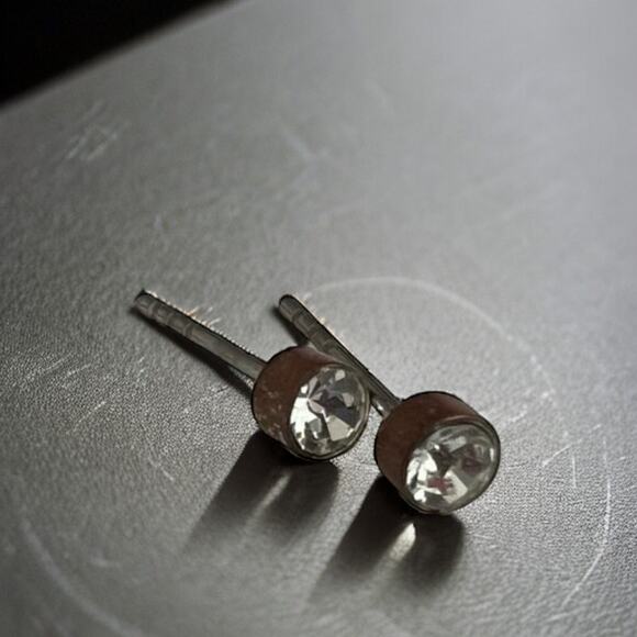 Petite Crystal Stud Earrings | Gunmetal Setting | Vintage Style Rhinestones - Picture 1 of 4